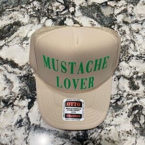 Puff print trucker hat (Mustache Lover)